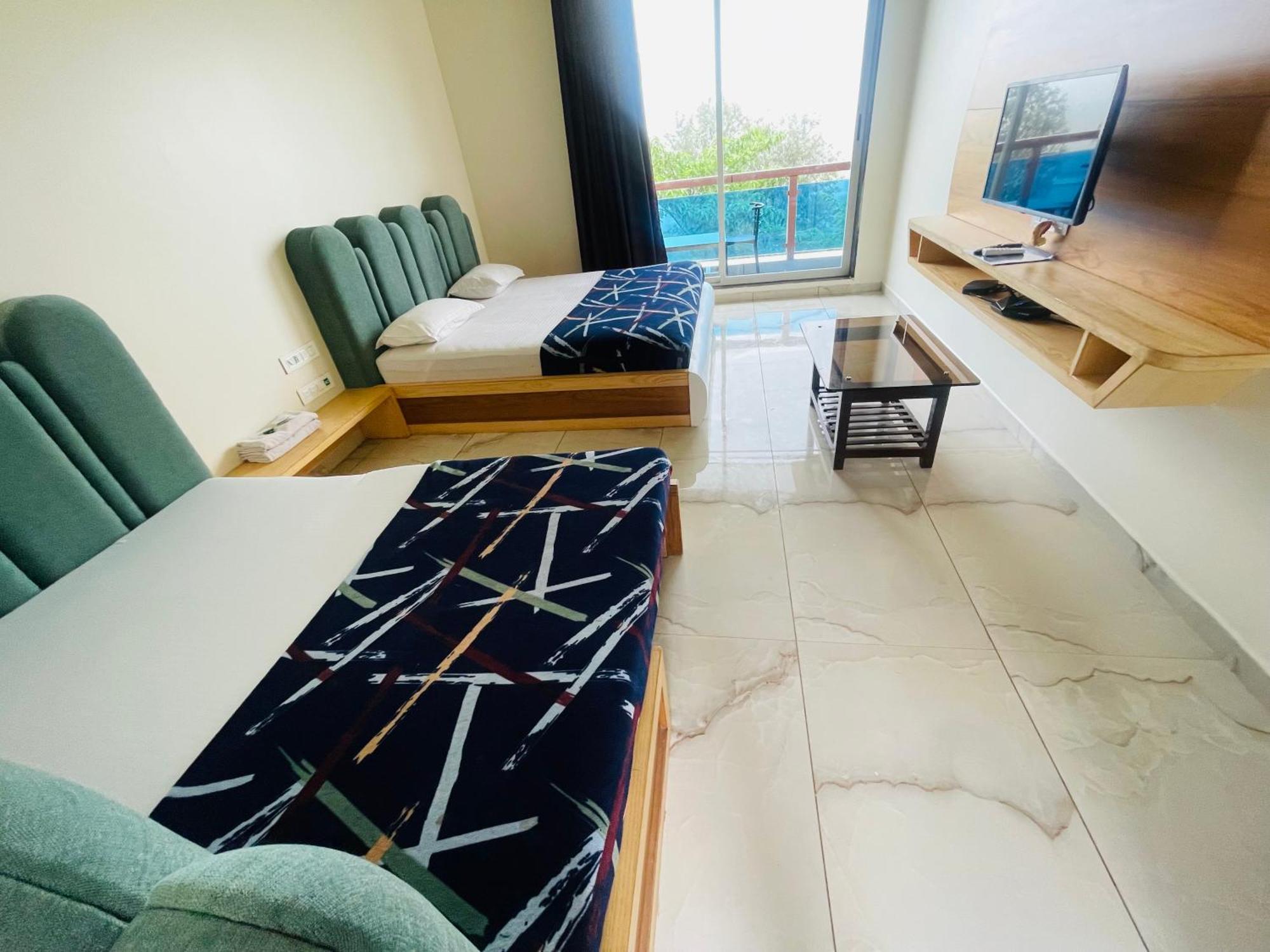 Natural Resort Panhāla Екстериор снимка
