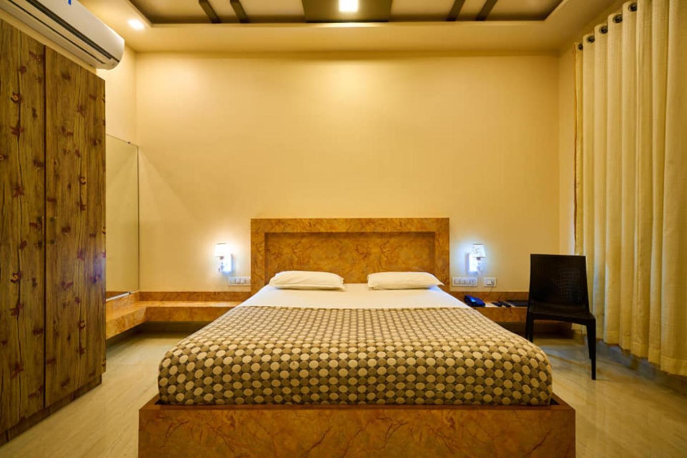 Natural Resort Panhāla Екстериор снимка